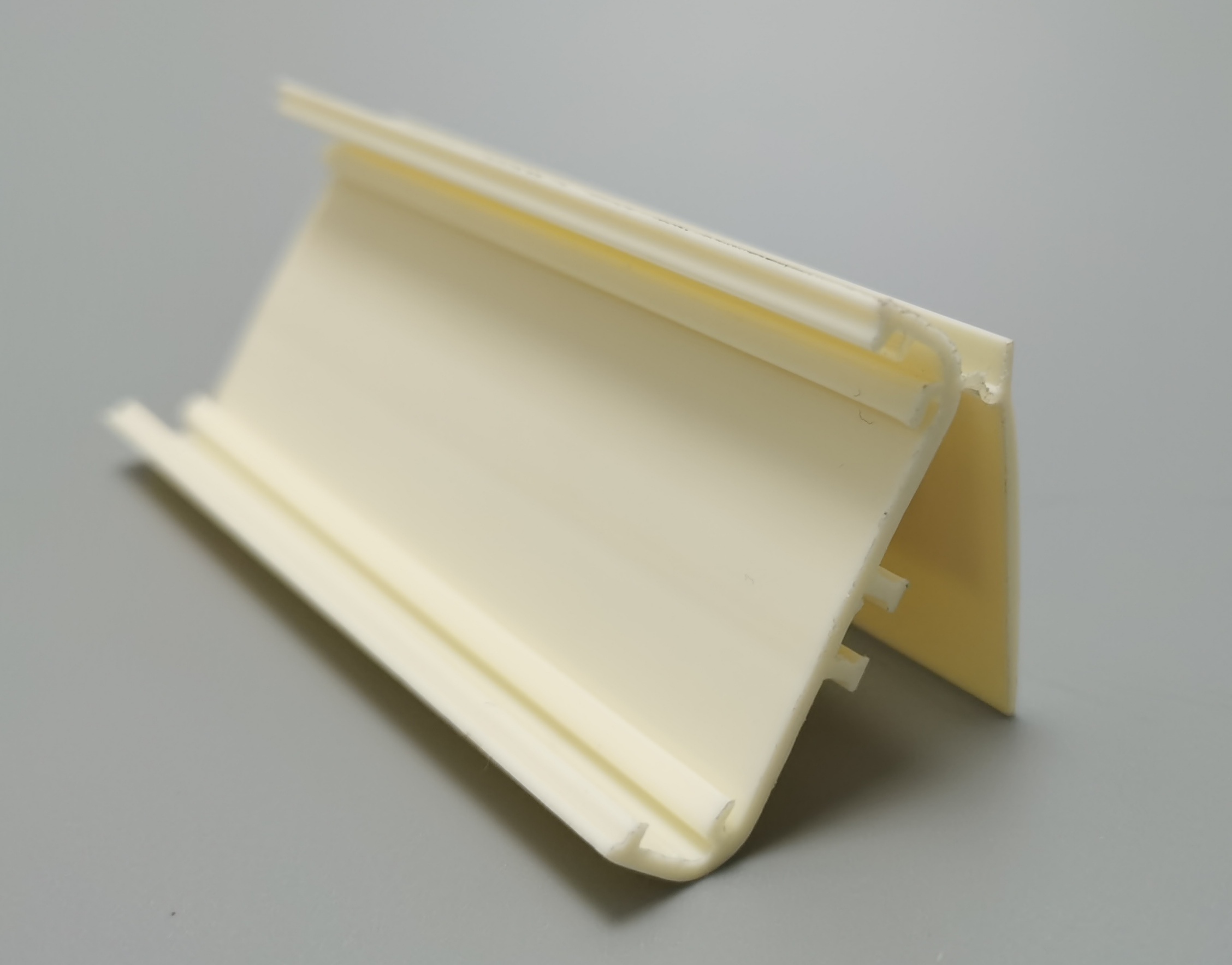 esl pvc rail