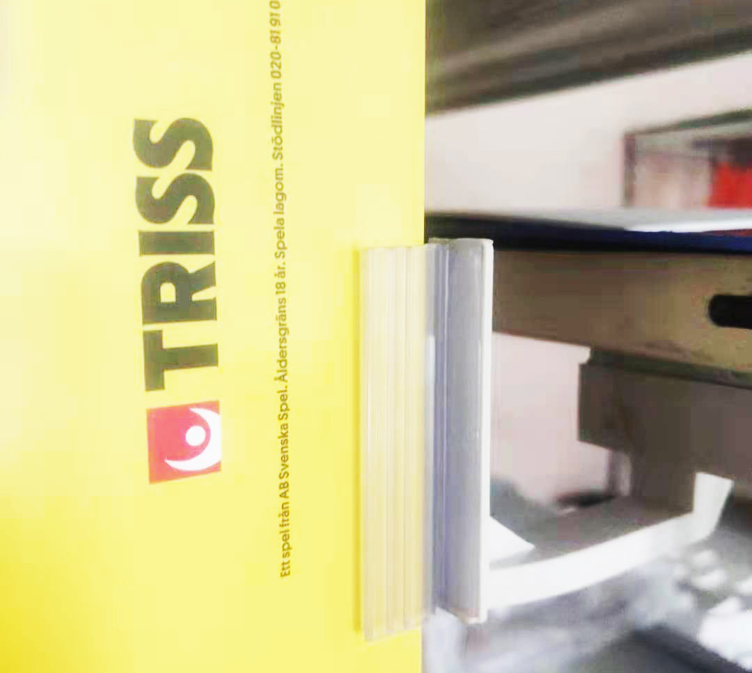 Magnetic Asile Sign Holder