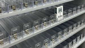 led acrylic tobacco pusher display