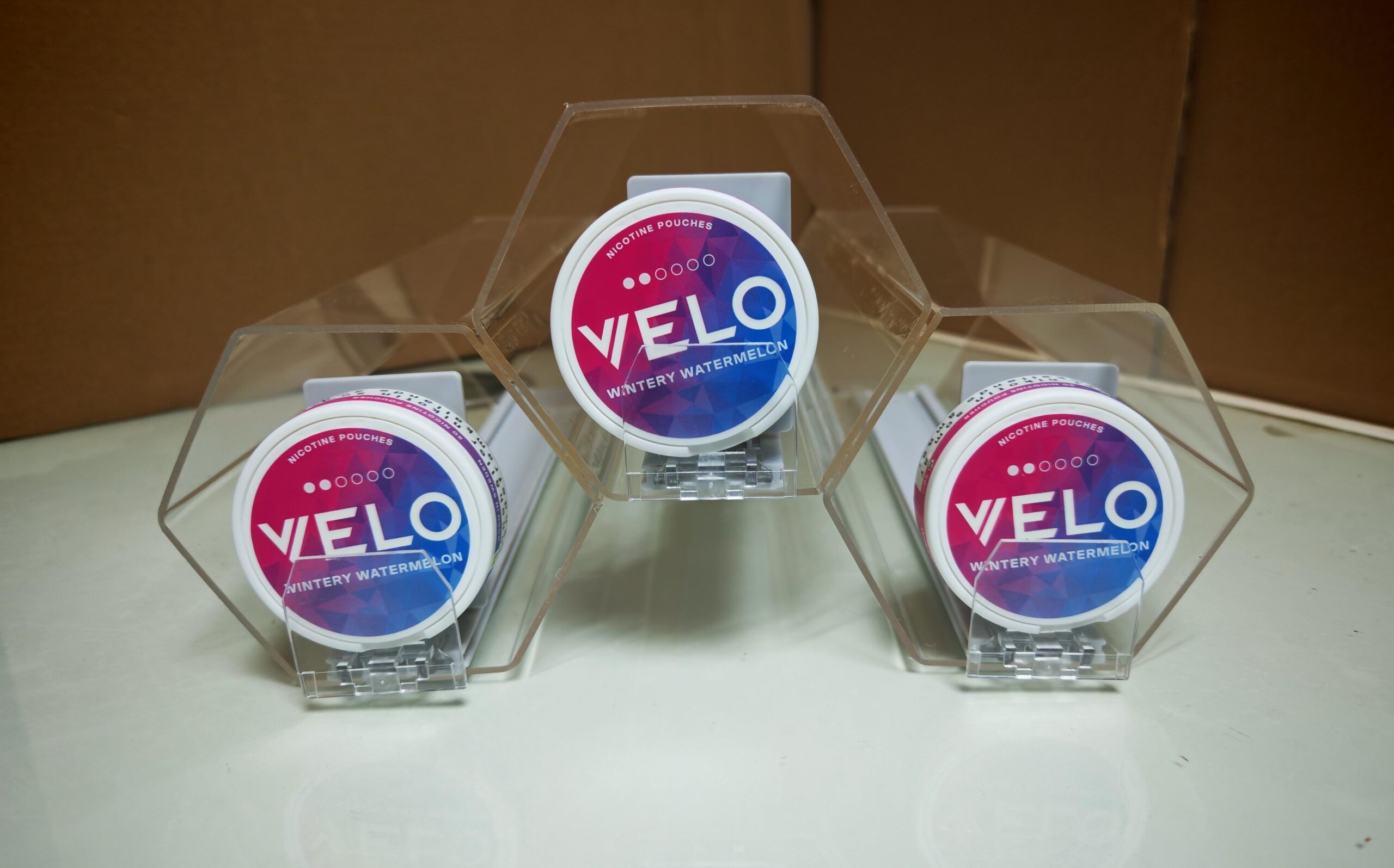 chewing tobacco display rack (5)