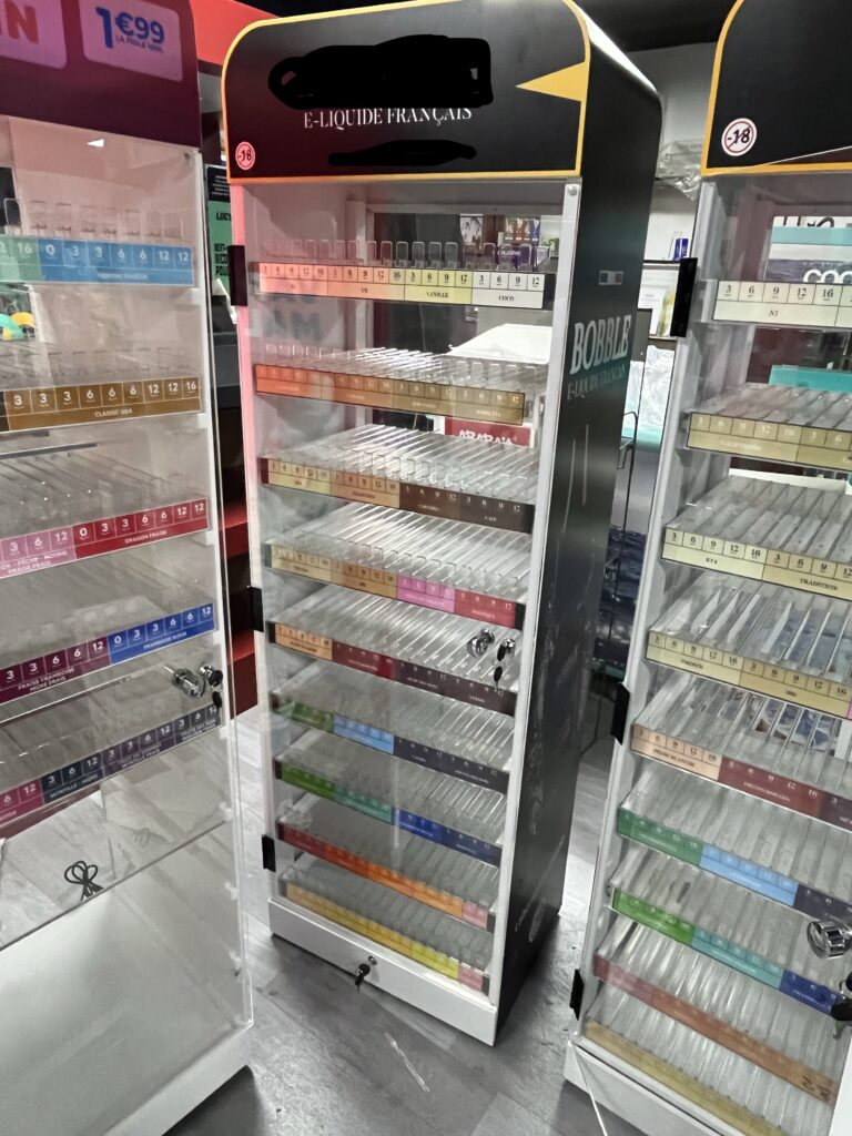 How to Choose the Right Cigarette Display Rack for Your Store